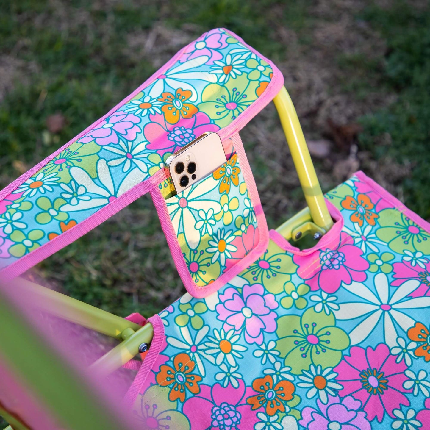 Comfort Pro Rocker - Floral - Travel Comfort