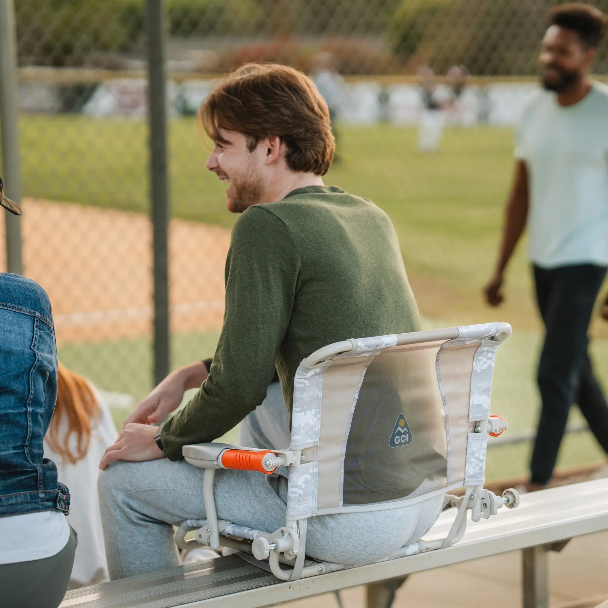 Stadium Rock-Cliner™ - Trackside Style