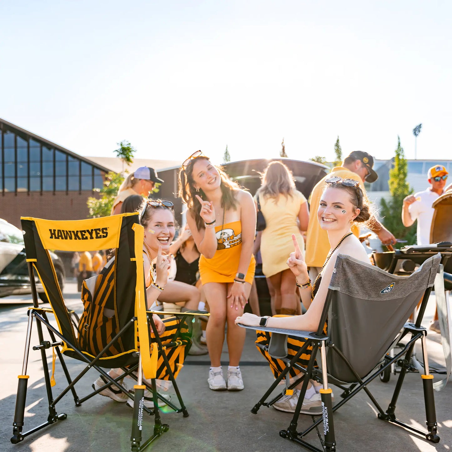 College Comfort Pro Rocker™ - Iowa Hawkeyes - Tailgate Style
