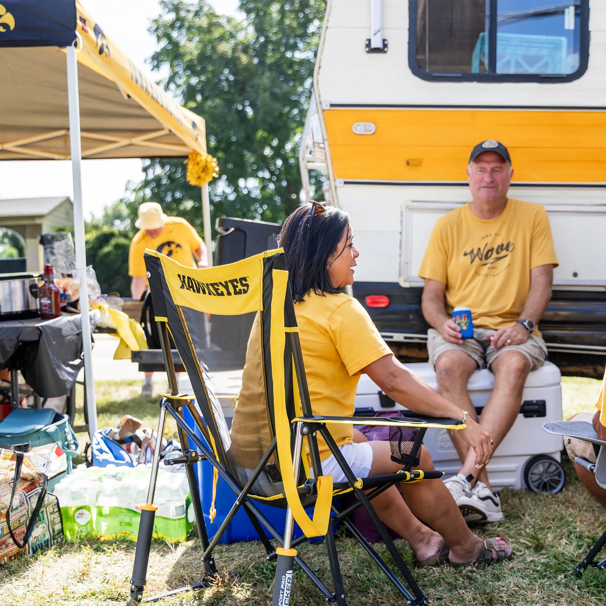 College Comfort Pro Rocker™ - Iowa Hawkeyes - Tailgate Style