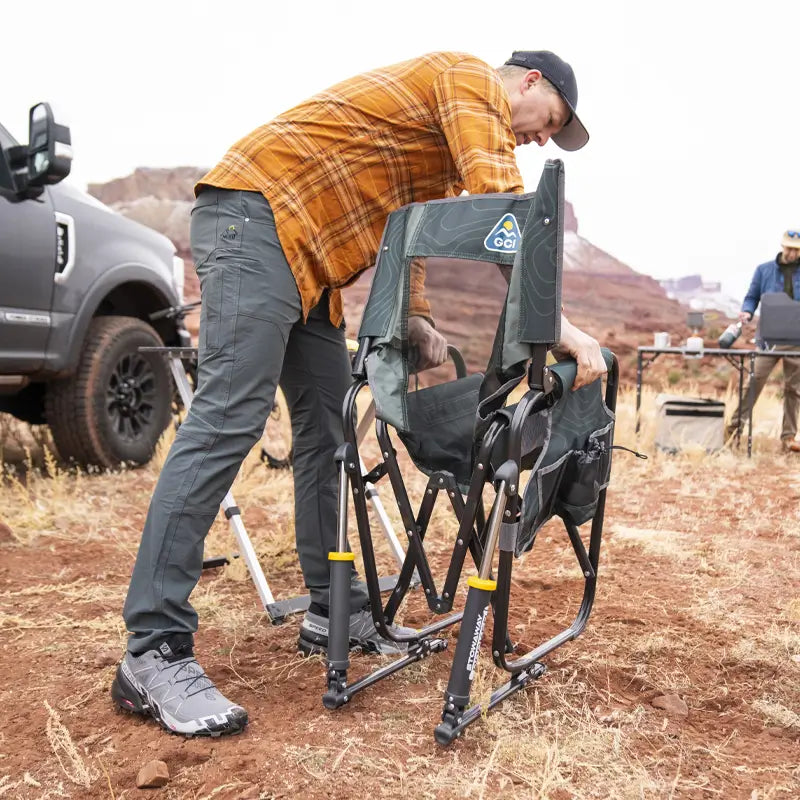 Stowaway Rocker™ - Travel Retreat