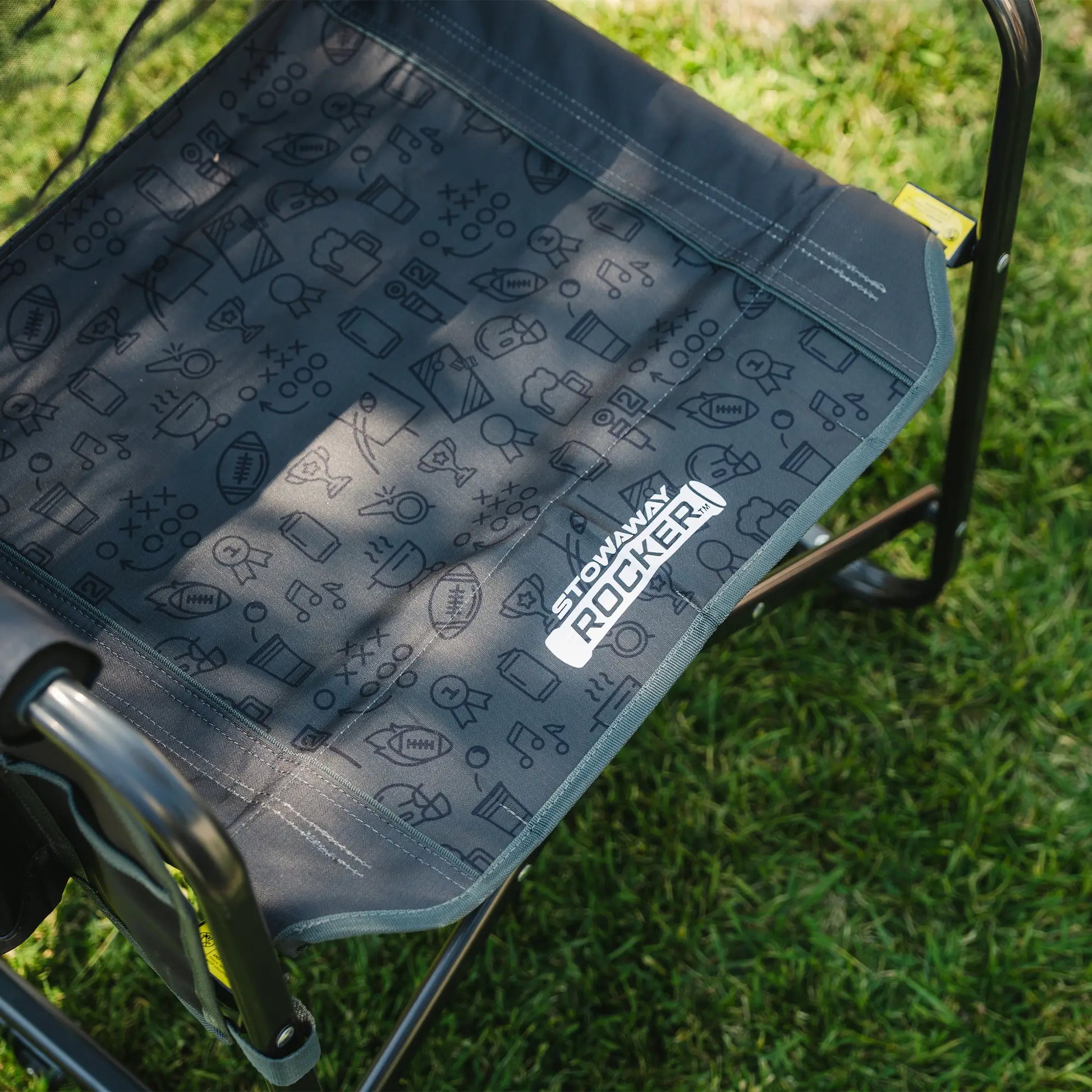 Stowaway Rocker™ - Travel Retreat