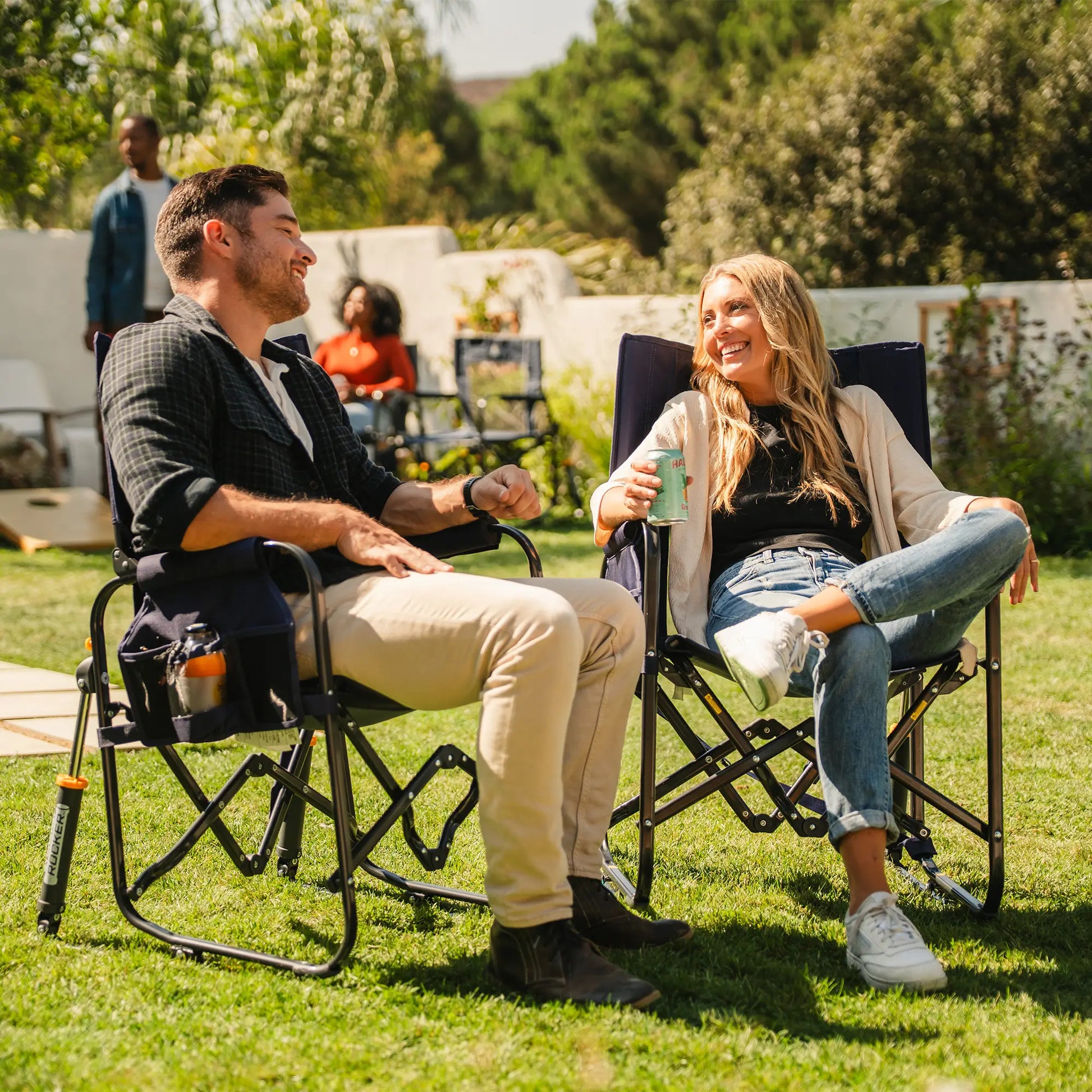 Stowaway Rocker™ - Travel Retreat