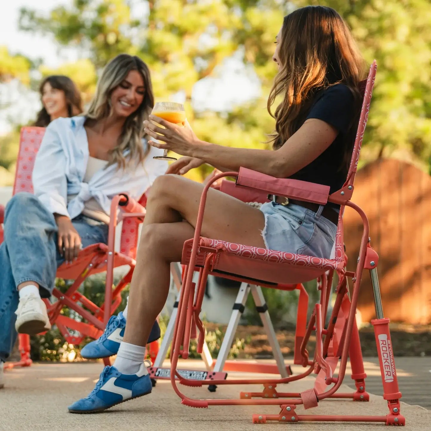 Stowaway Rocker™ - Travel Retreat